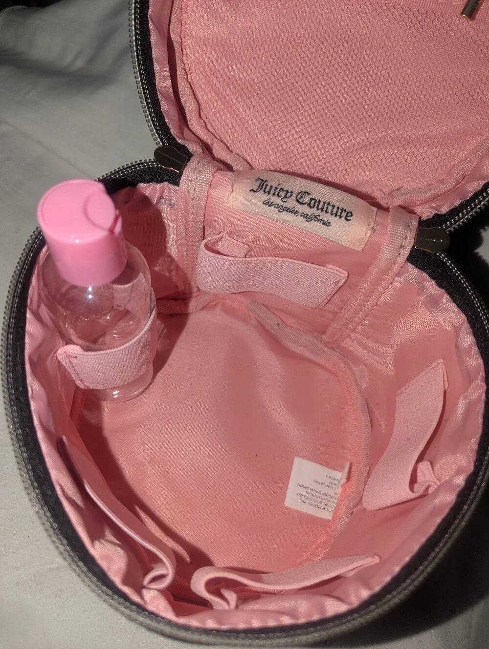 Juicy Couture NWT Black Velvet Cosmetic Case with Pink Bow and Rhinestones